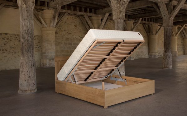 Lit coffre en chêne massif Bois massif local du Tardenois